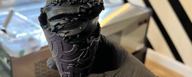 Black Cow Cookies & Cream