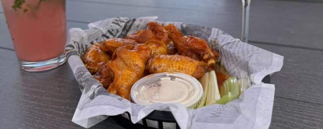 Wings at Benny's of Peckville in Peckville, PA