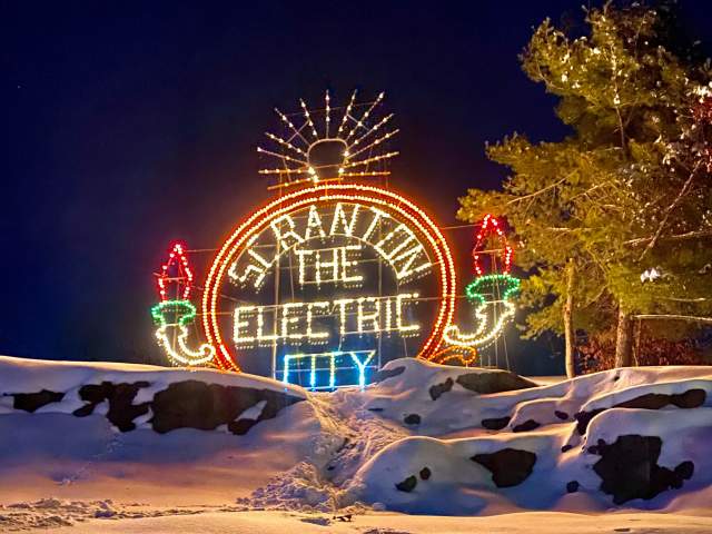 Holiday Light Spectacular: 2020