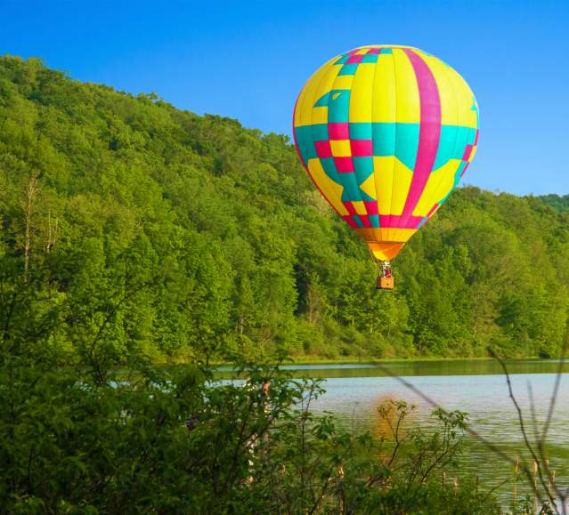 Hot Air Balloon Ride with Balloon Chase Adventures