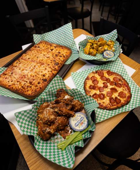 Jaks Pub and Eatery 2022 Hiller