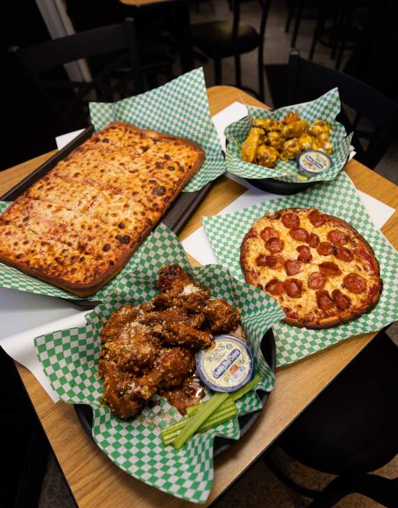 Jaks Pub and Eatery 2022 Hiller