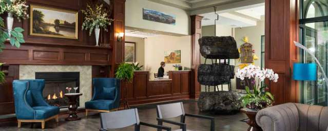 Hotel Anthracite lobby