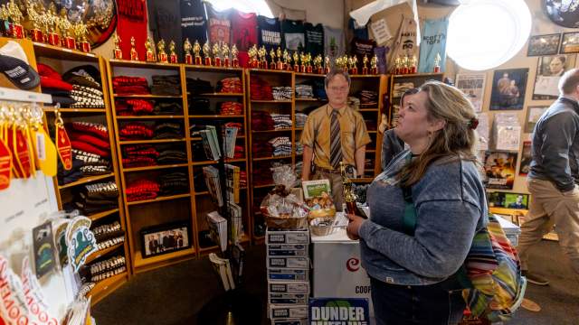 Coopers Seafood House Gift Shop in Scranton, PA