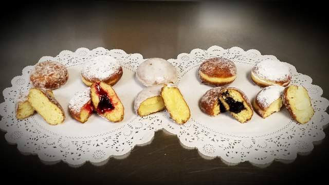 A Paczki at Minooka Pastry Shop
