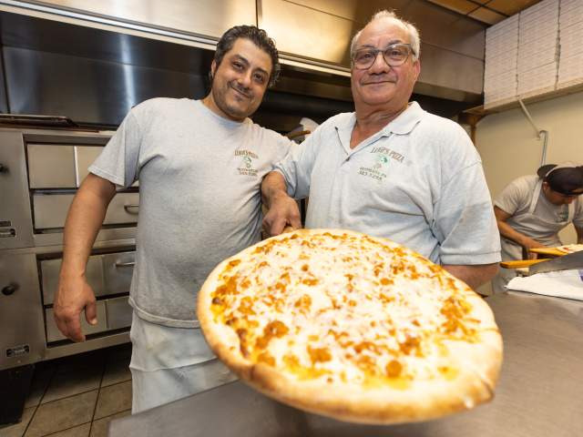 Luigi's Restaurant and Pizzeria in Olyphant, PA