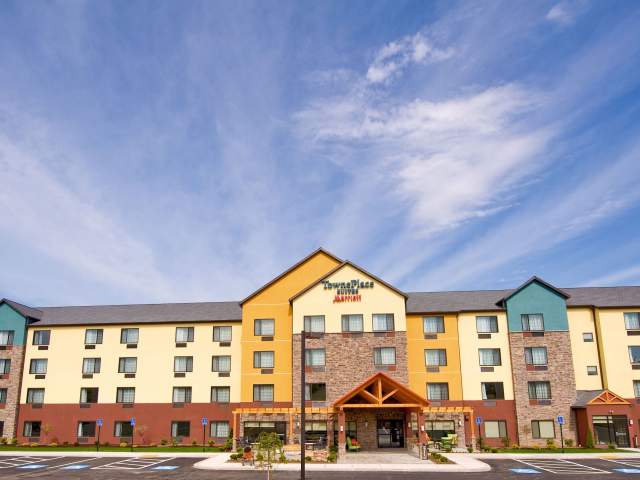 TownePlace Moosic Exterior