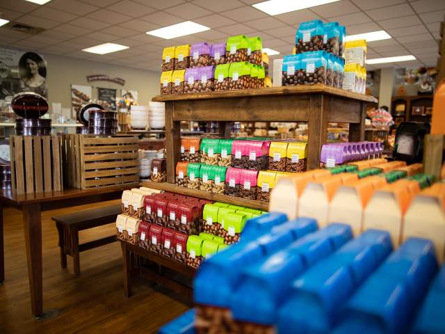 Gertrude Hawk Hiller 721 LCVB