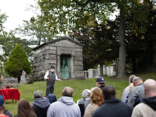 Dunmore Cemetery Tour 2022 Smith 02 LCVB