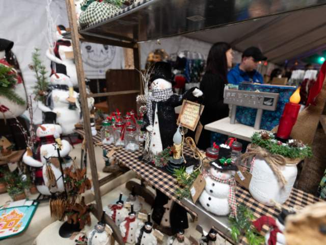 Lackawanna Winter Market Village