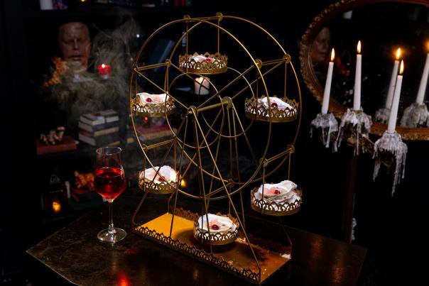 An oyster carousel on a table at Noir Dark Spirits in Scranton, PA