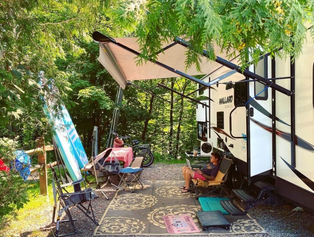 summrlivin Instagram Keen Lake Camping Cottage Resorts 07