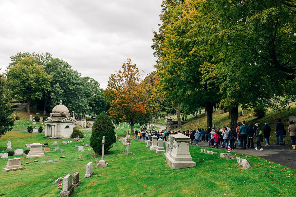 Dunmore Cemetery Tour 2022 Smith 03 LCVB