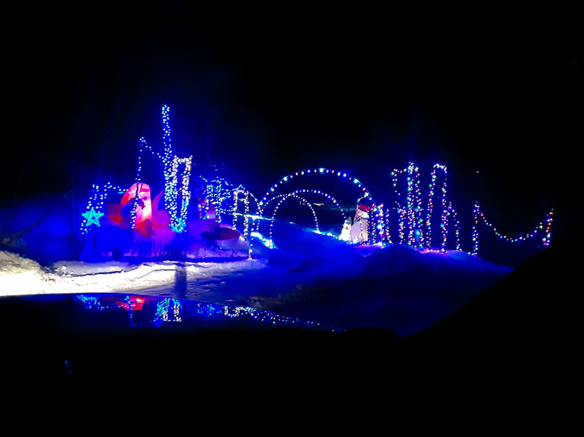 Christmas Light Drive Through Display