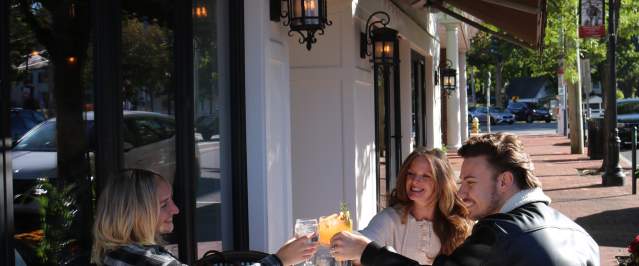 Downtown Huntington Dining