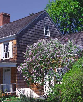 Walt-Whitman birthplace