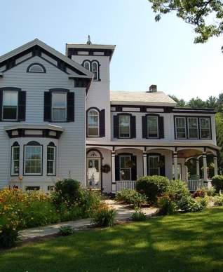 Seasons Bed & Breakfast