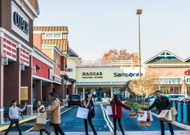 Gift Ideas to Shop Small This Holiday Season