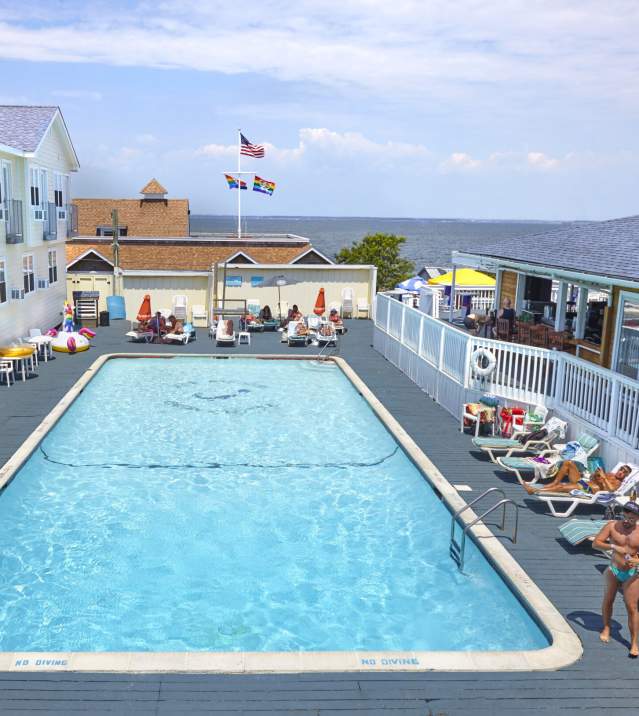 Grove Hotel