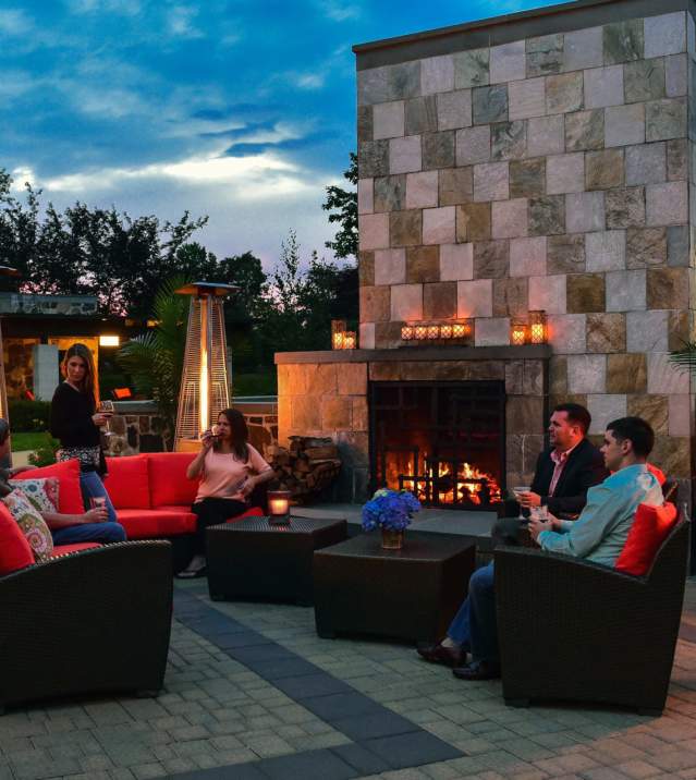 Hotel-Indigo-Fireside at Dusk