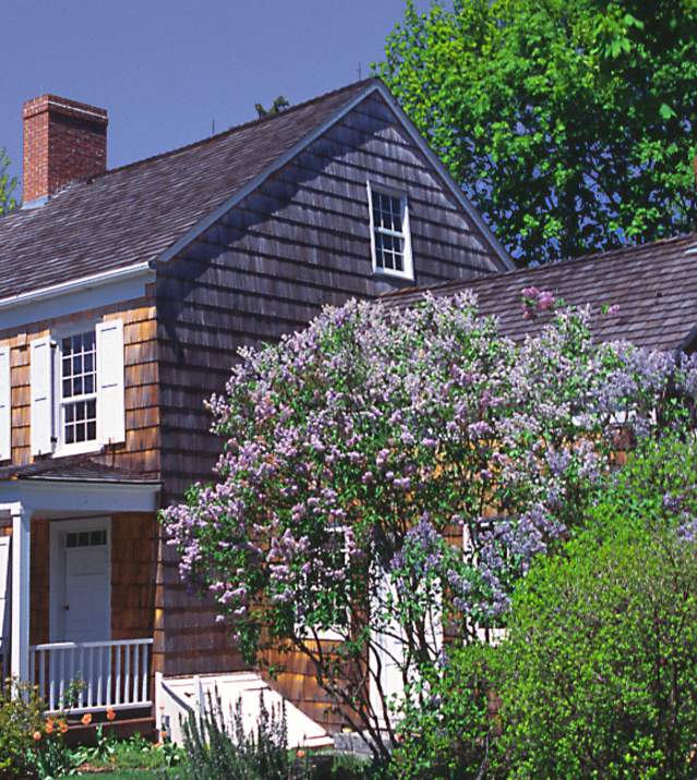 Walt-Whitman birthplace