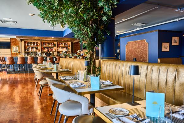 Oak & Vine