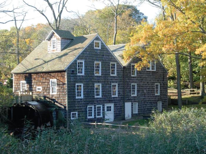 Stony Brook Village