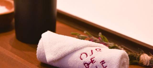 DESPIERTA TUS SENTIDOS: SESIÓN DE AROMATERAPIA