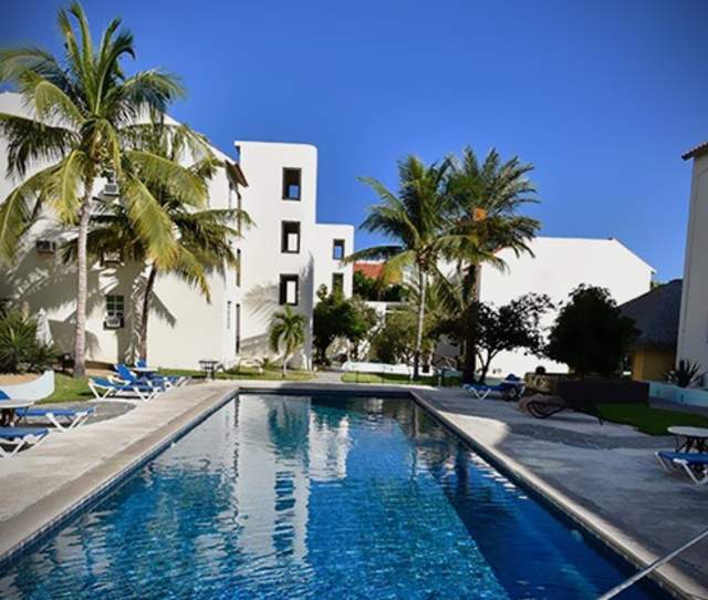 Santa Maria Hotel & Suites
