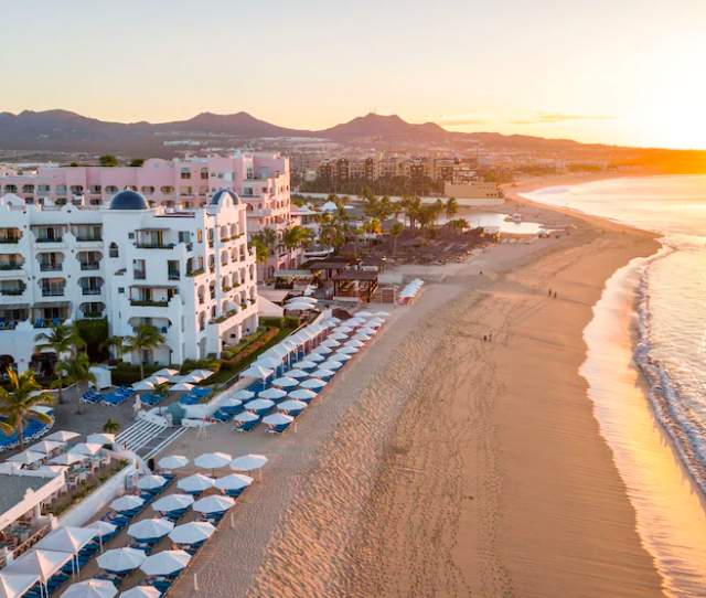Medano Pueblo Bonito beach