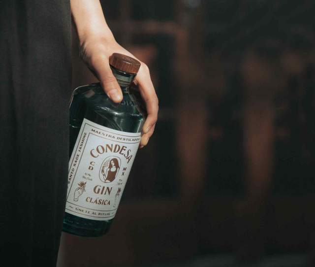 Gin Condesa Takes Over Baja Beach by Mako