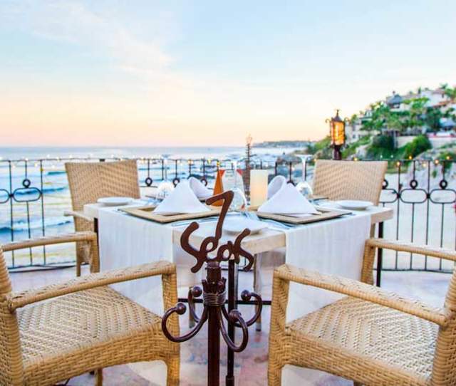 7 Seas Seafood Grill