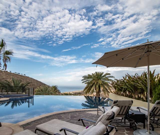 Cena Thanksgiving 2025