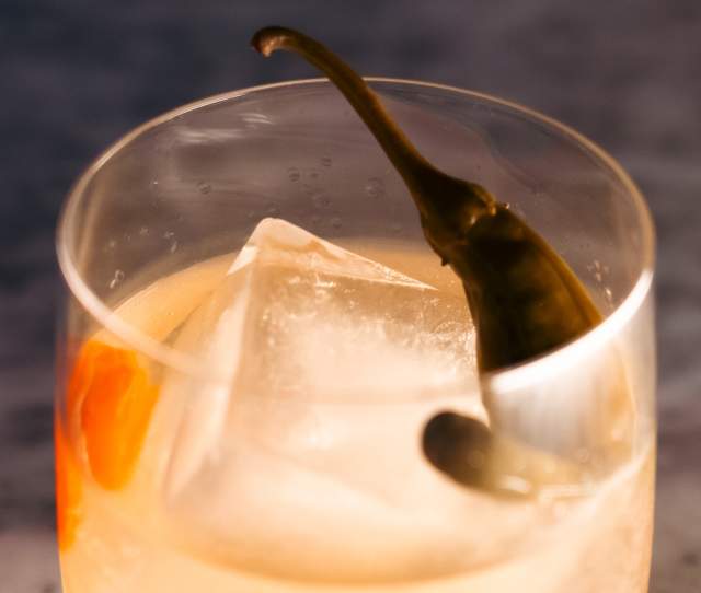 World's 50 Best, Bartender Invitado &#8211; Claudia Cabrera