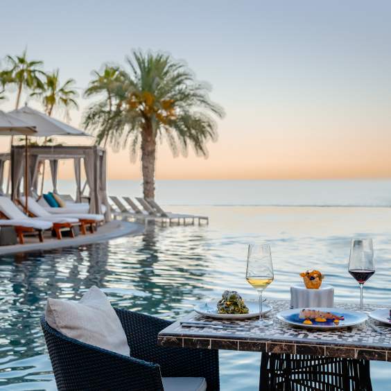 Romance Under the Stars | Feb 14 an intimate dinner by the sea