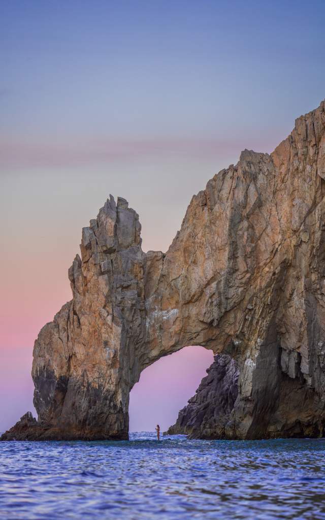 paddleboarding Arch