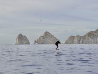Efoil in Los Cabos - The arch