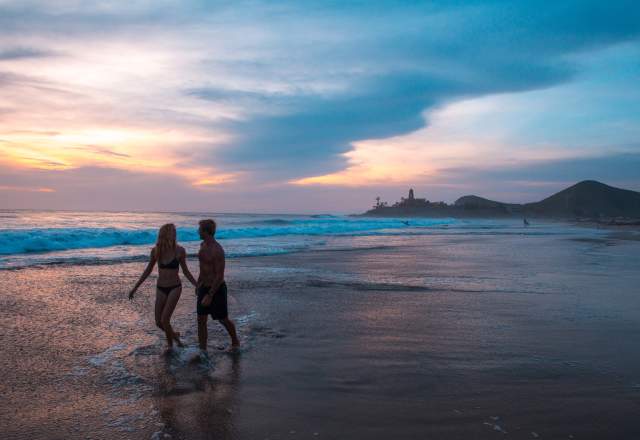 Couple Beach.jpg