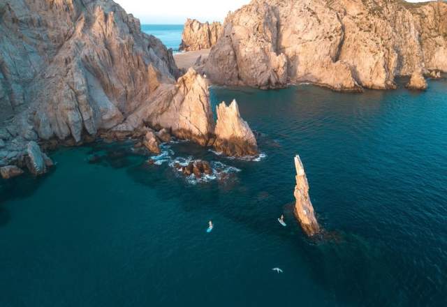 El Arco wide