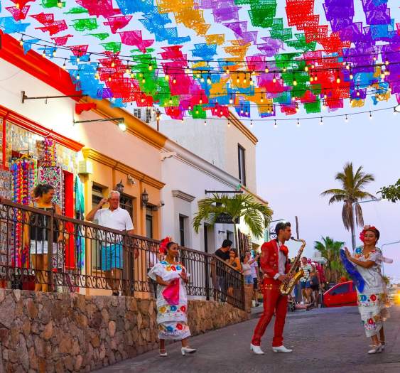 Cinco de Mayo in Los Cabos: Where History Meets Celebration