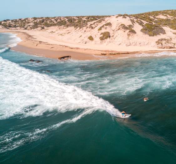 5 Tips from a Los Cabos Surf Instructor