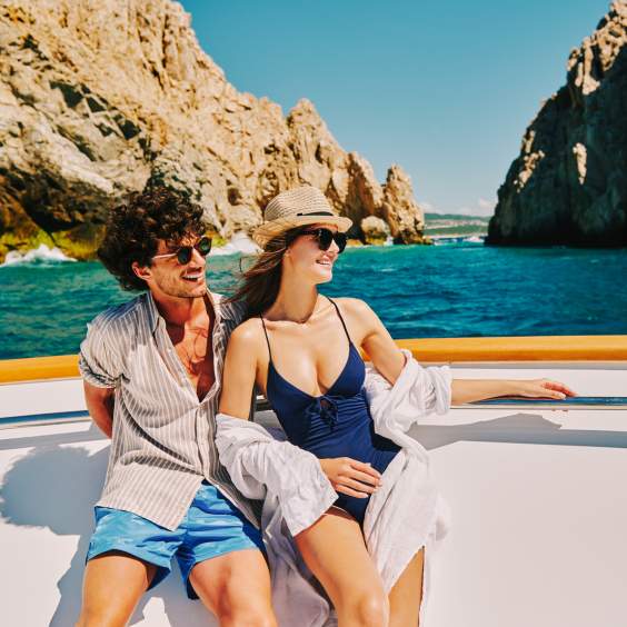 Catamaran & Boat Tours