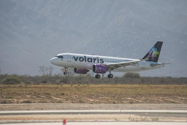 Avion Volaris