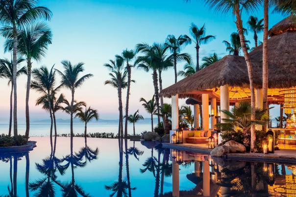 Resort One&Only Palmilla en Los Cabos con arquitectura integrada al entorno natural y vista al mar