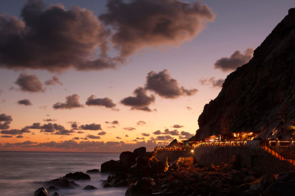 Sunset Dining Header