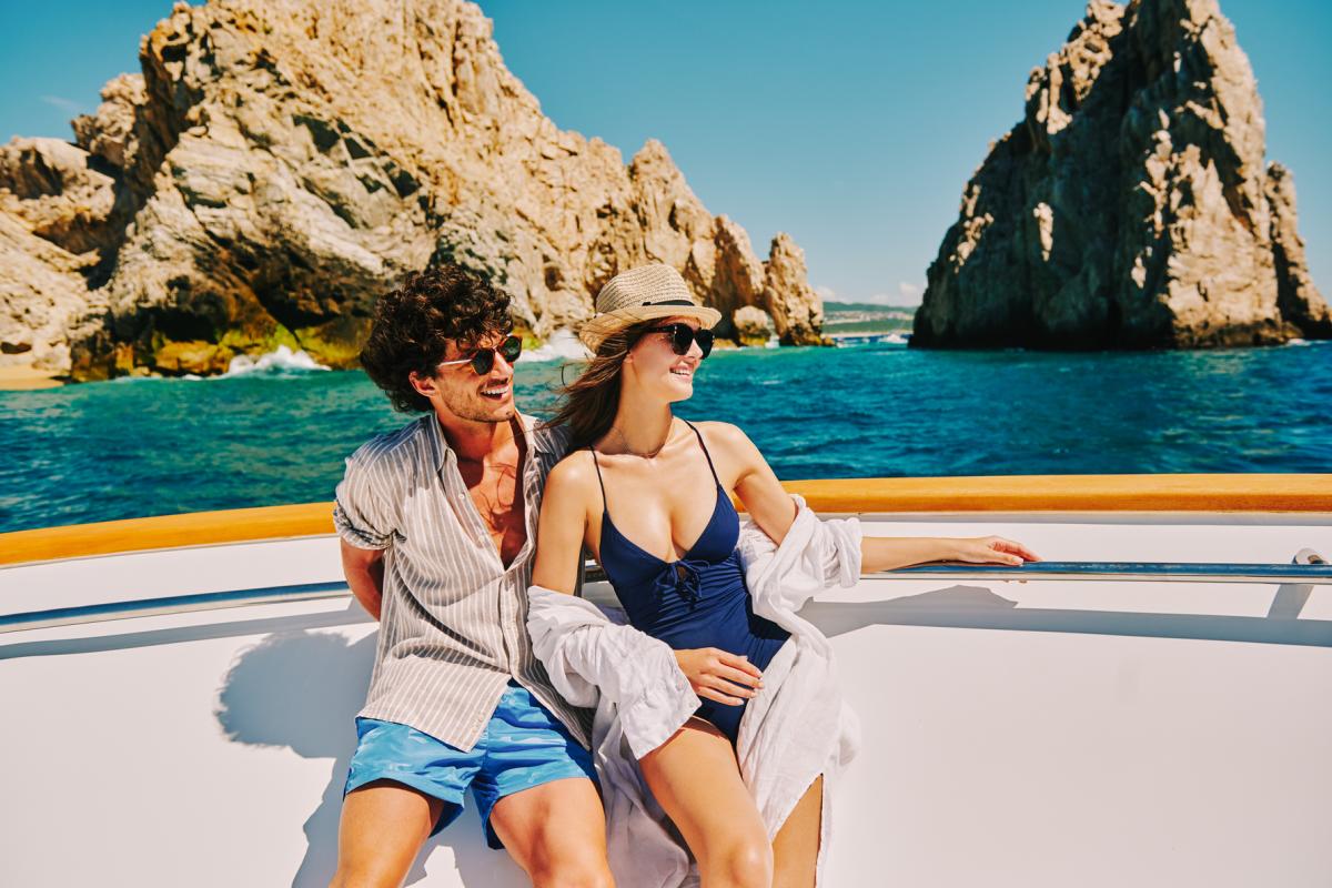 Catamaran & Boat Tours