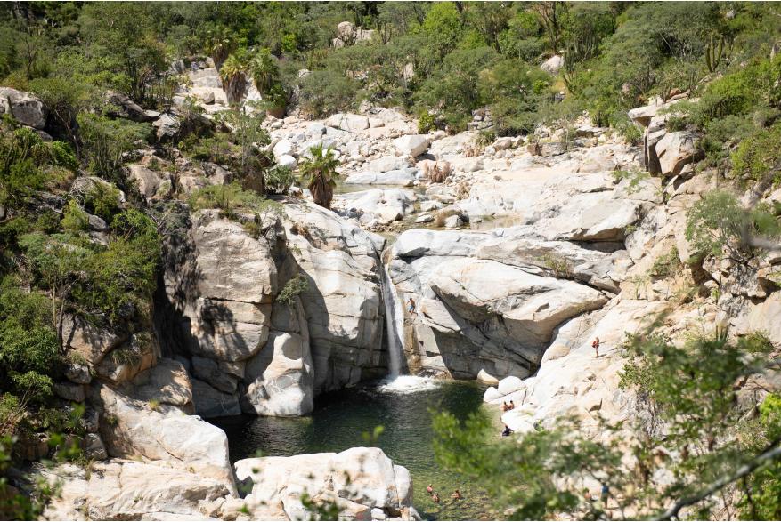 Sol de Mayo Hiking.jpg