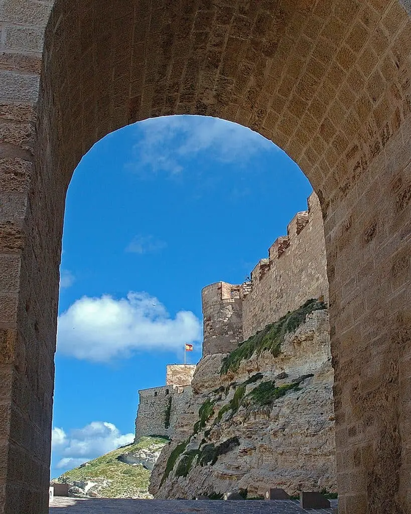 Santiago Moat