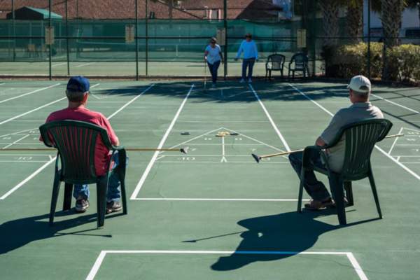 EXCLUSIVE OFFER WINTER 2025-2026 at EDGEWATER BEACH & GOLF RESORT