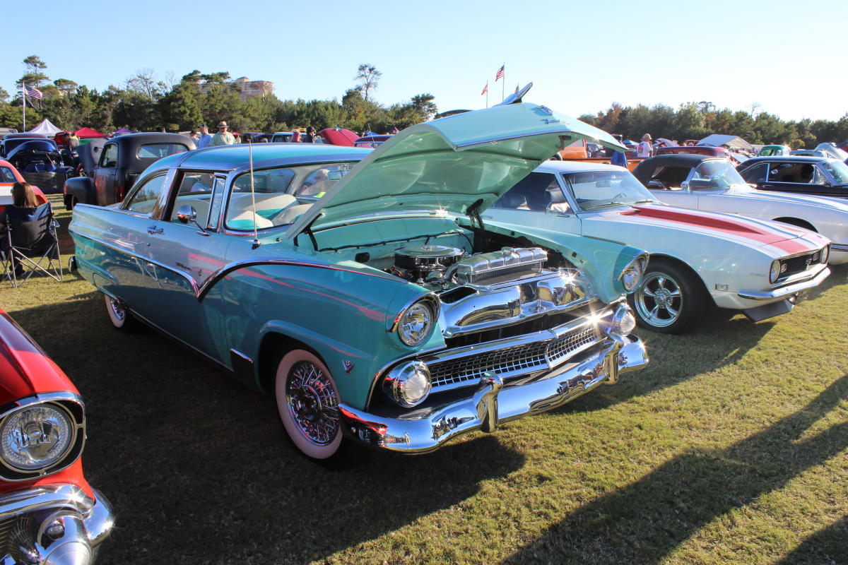 Emerald Coast Cruizin' Car Show event image
